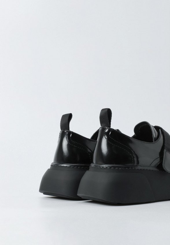 Ботинки Nominee