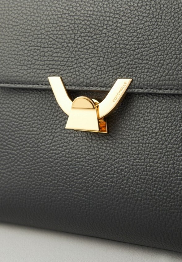 Сумка Coccinelle