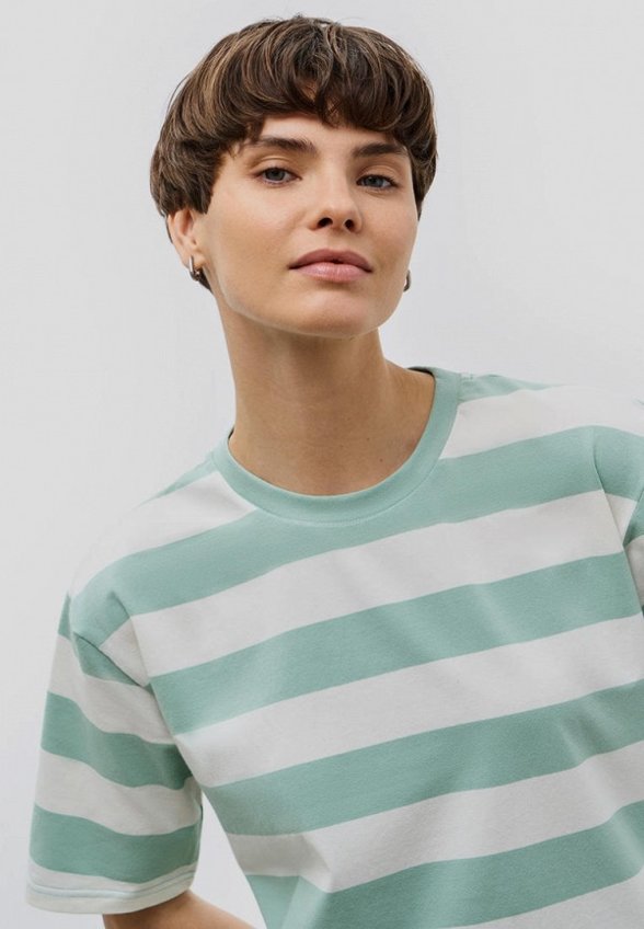 Футболка Baon