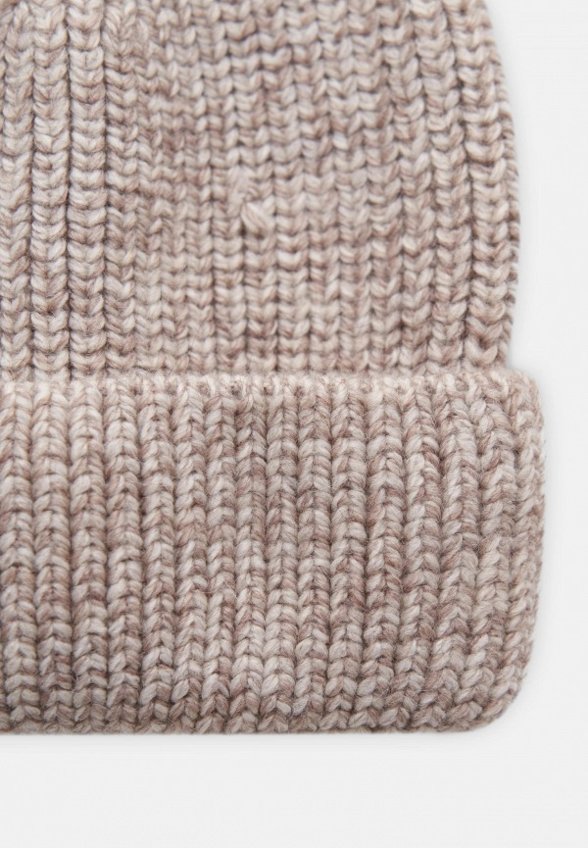 Шапка Finn Flare