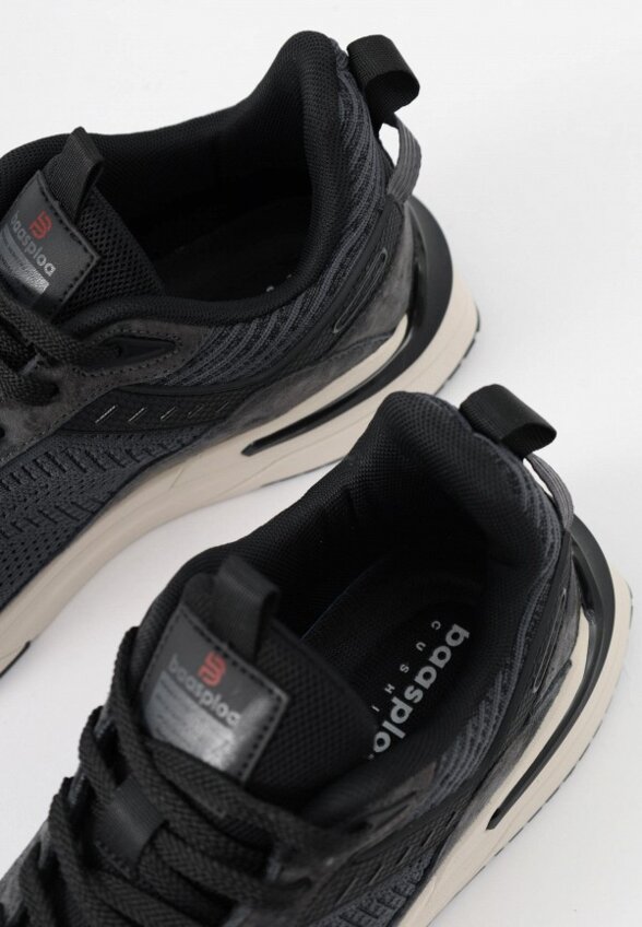 Кроссовки Baasploa