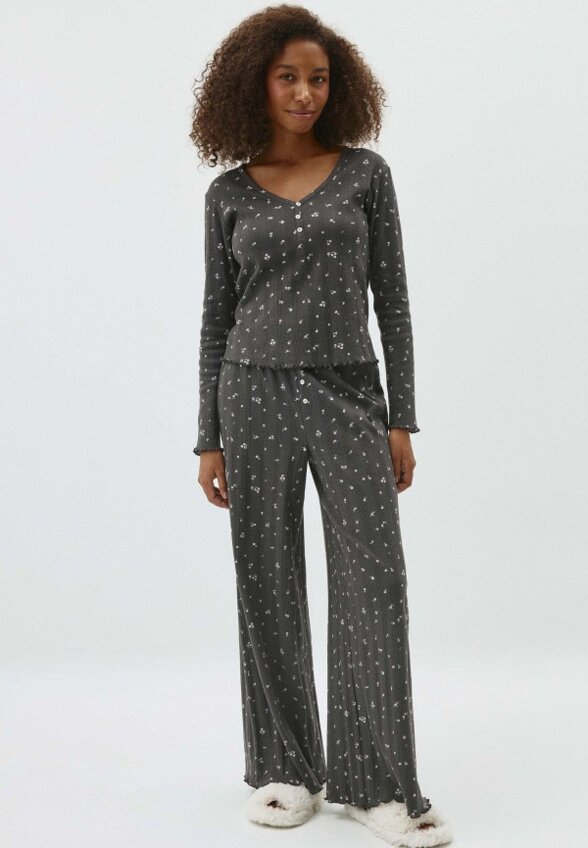 Лонгслив домашний Sela