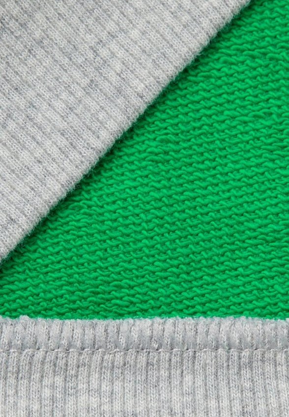 Олимпийка United Colors of Benetton