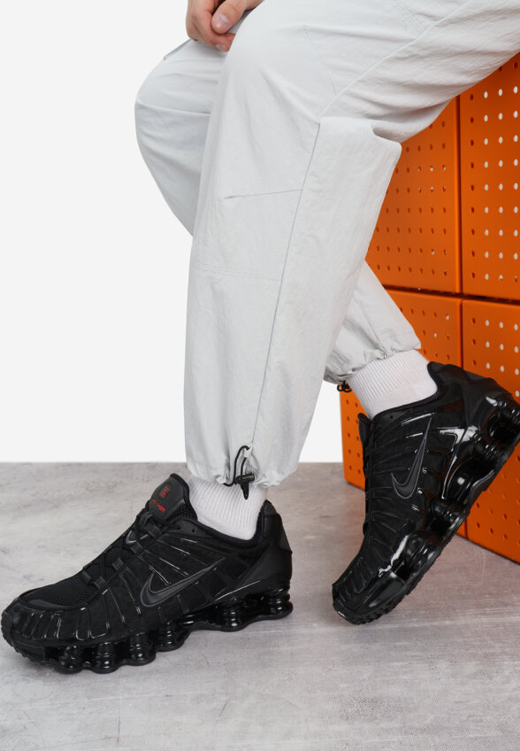 Кроссовки мужские Nike Shox Tl, Черный