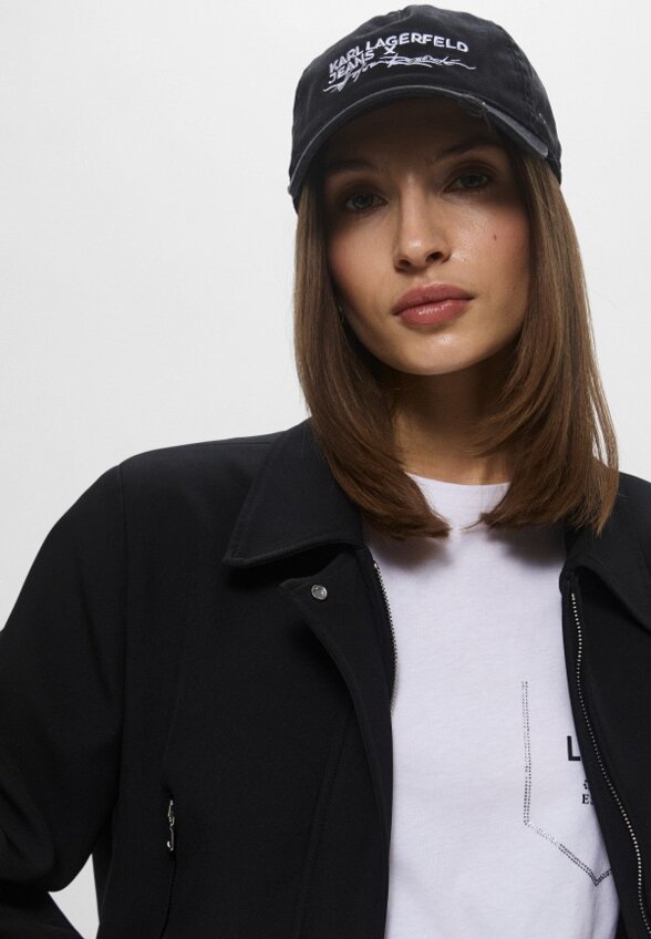 Бейсболка Karl Lagerfeld Jeans