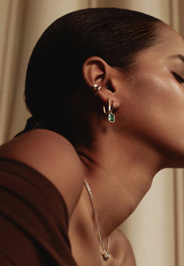 Серебряные серьги Элизабет с фианитом в покрытии желтое золото MIE