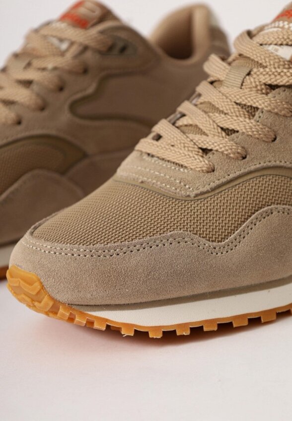 Кроссовки Baasploa