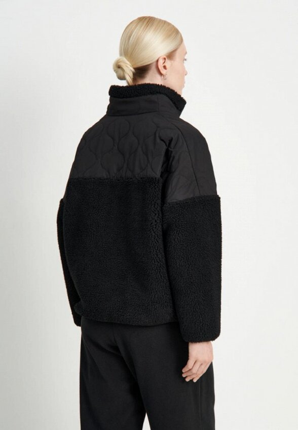 Куртка утепленная Finn Flare