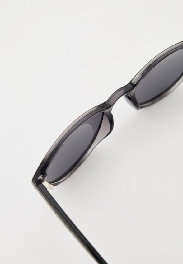 Очки солнцезащитные Invu