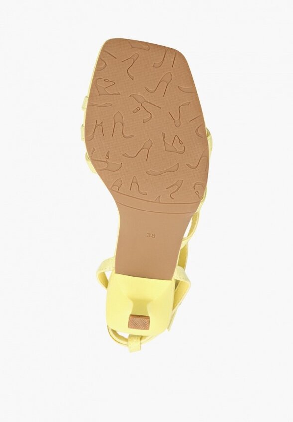 Босоножки Betsy