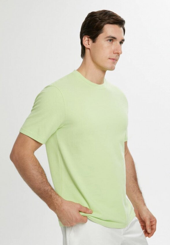 Футболка Finn Flare