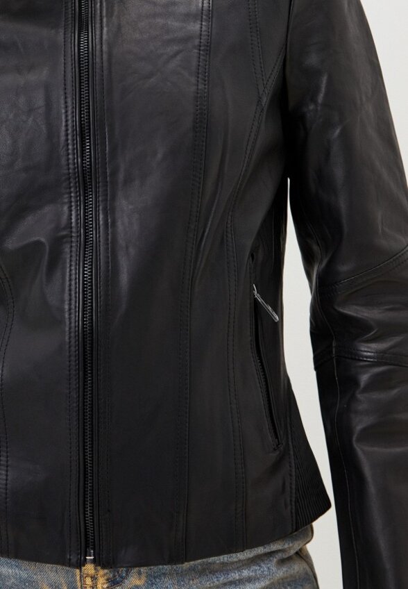 Куртка кожаная Снежная Королева