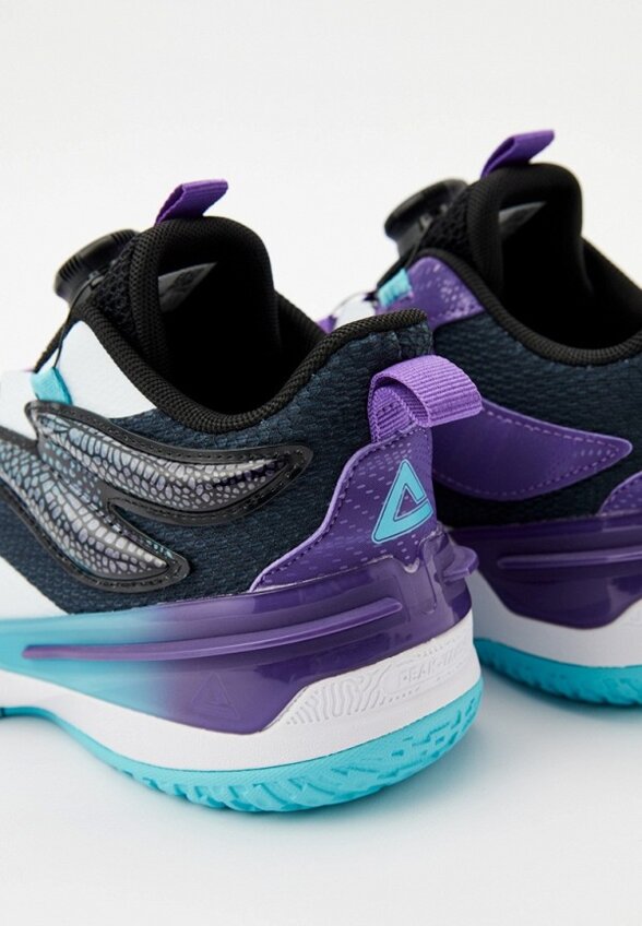 Кроссовки Peak