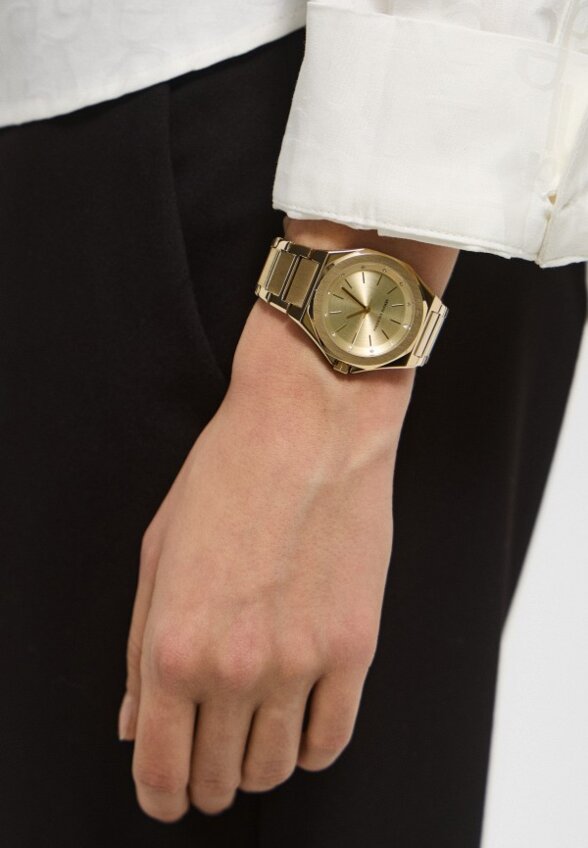 Часы Armani Exchange