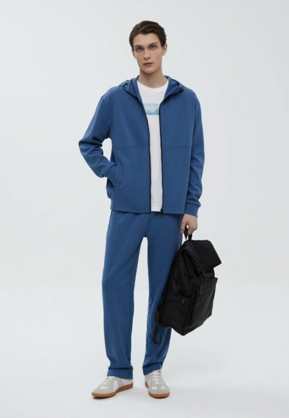 Толстовка Finn Flare