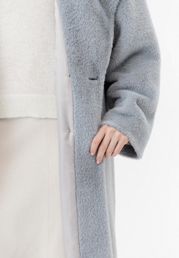 Пальто меховое Only Me