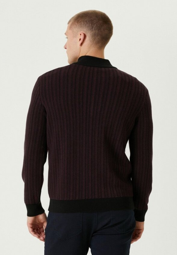 Джемпер NetWork