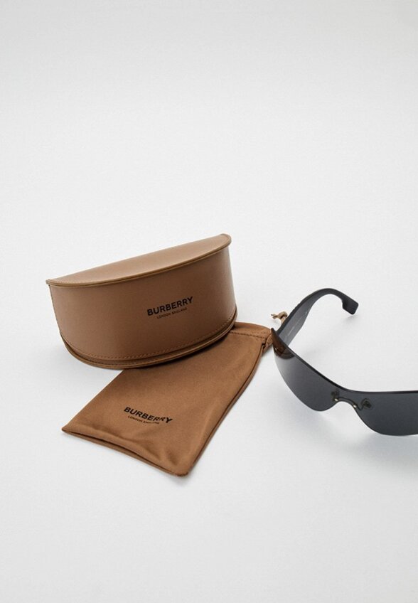 Очки солнцезащитные Burberry