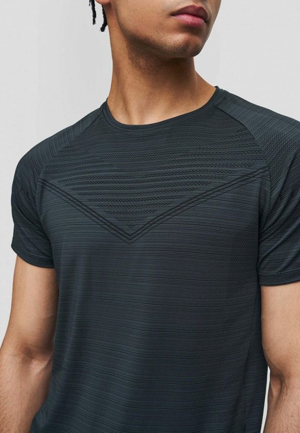 Футболка Baon