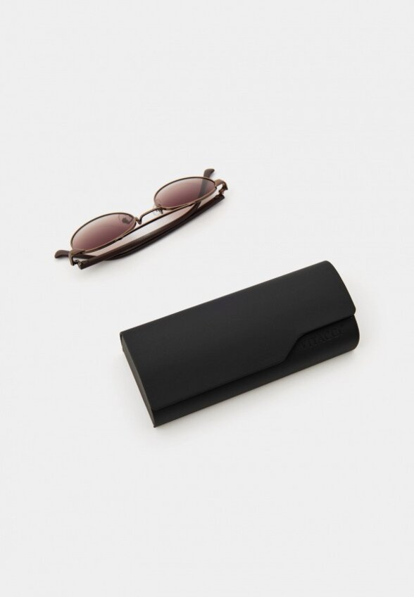 Очки солнцезащитные Vitacci