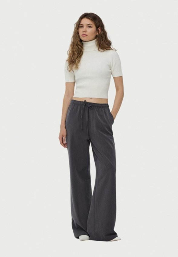 Водолазка Terranova