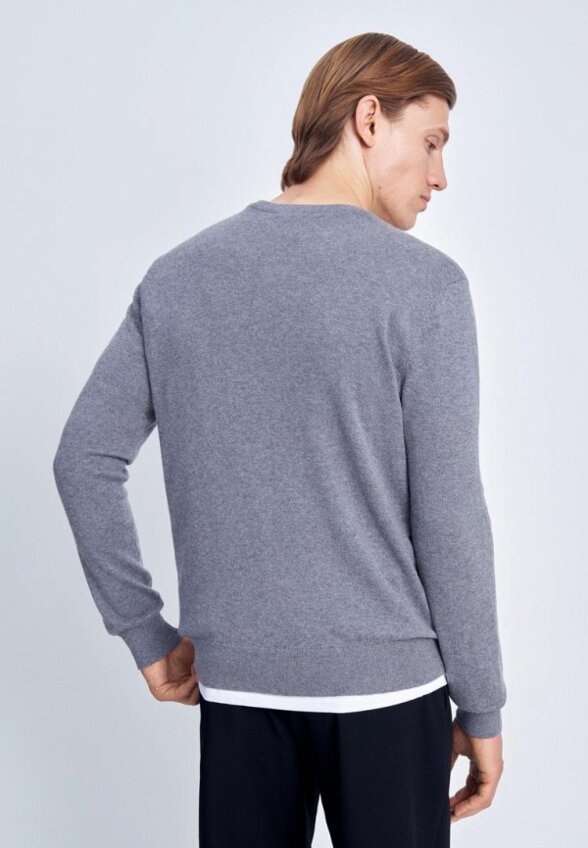 Пуловер Finn Flare