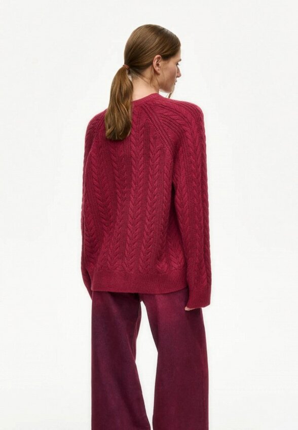 Джемпер Yollo