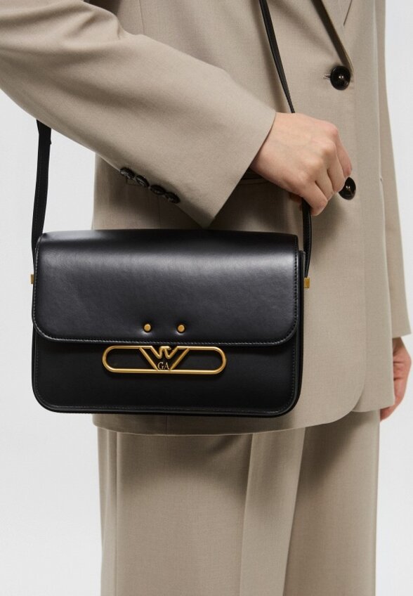 Сумка Emporio Armani