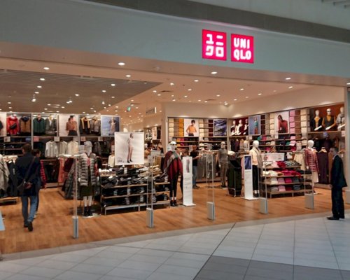 UNIQLO в ТЦ Мега  первый магазин японского бренда повседневной одежды в  Казани  Инде