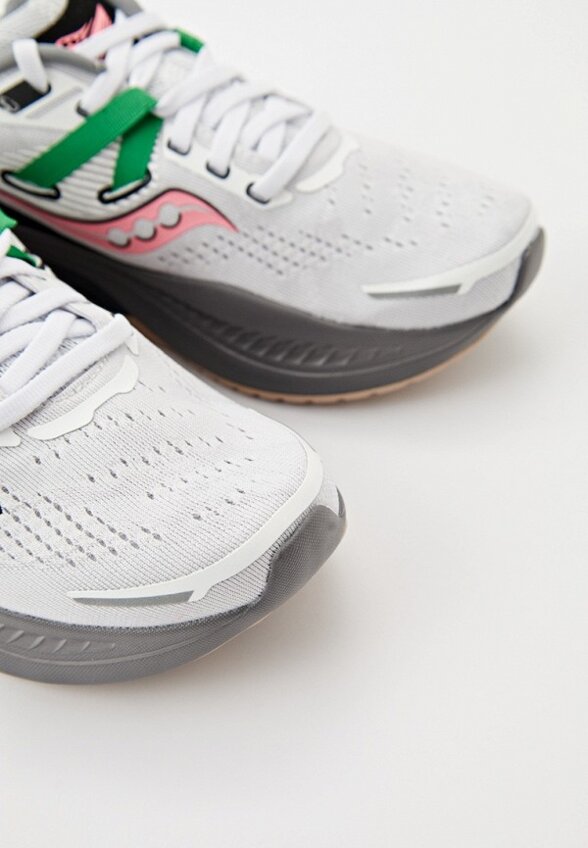 Кроссовки Saucony