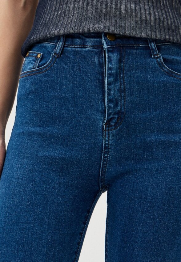 Джинсы Bluechic