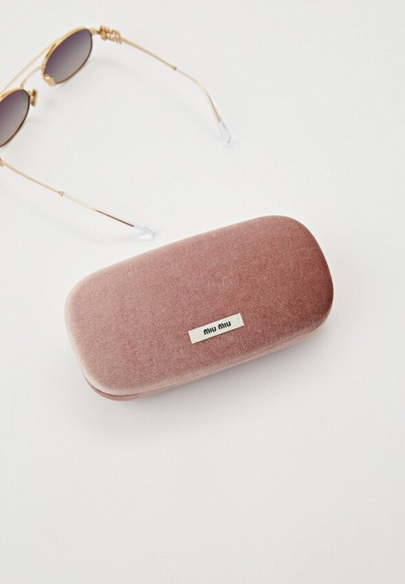 Очки солнцезащитные Miu Miu