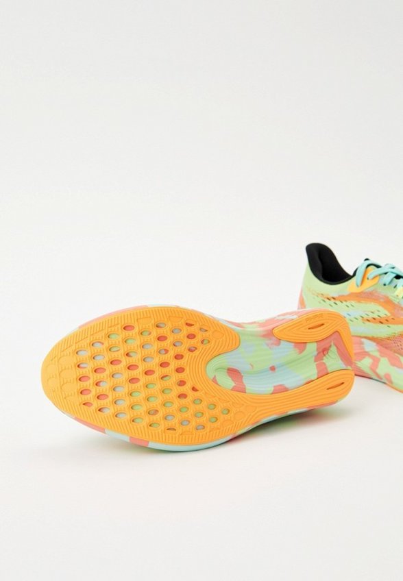 Кроссовки ASICS