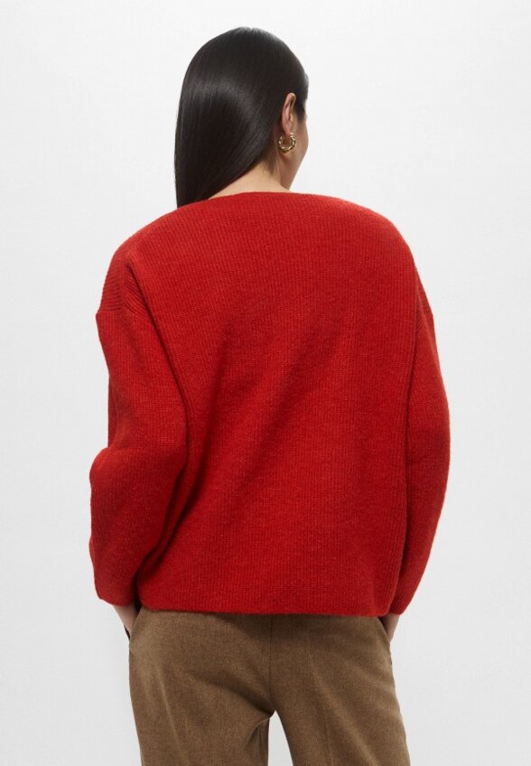 Пуловер Mango