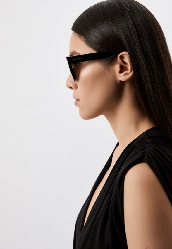 Очки солнцезащитные Saint Laurent