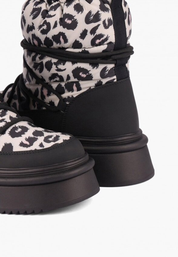 Дутики Instreet