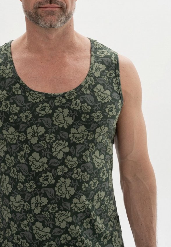 Майка Великоросс