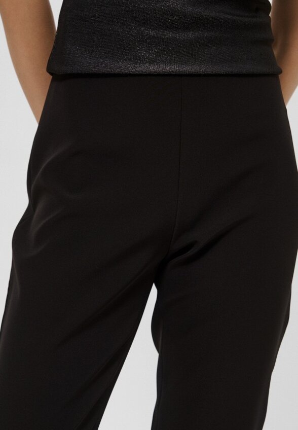 Брюки MO5CH1NO Jeans