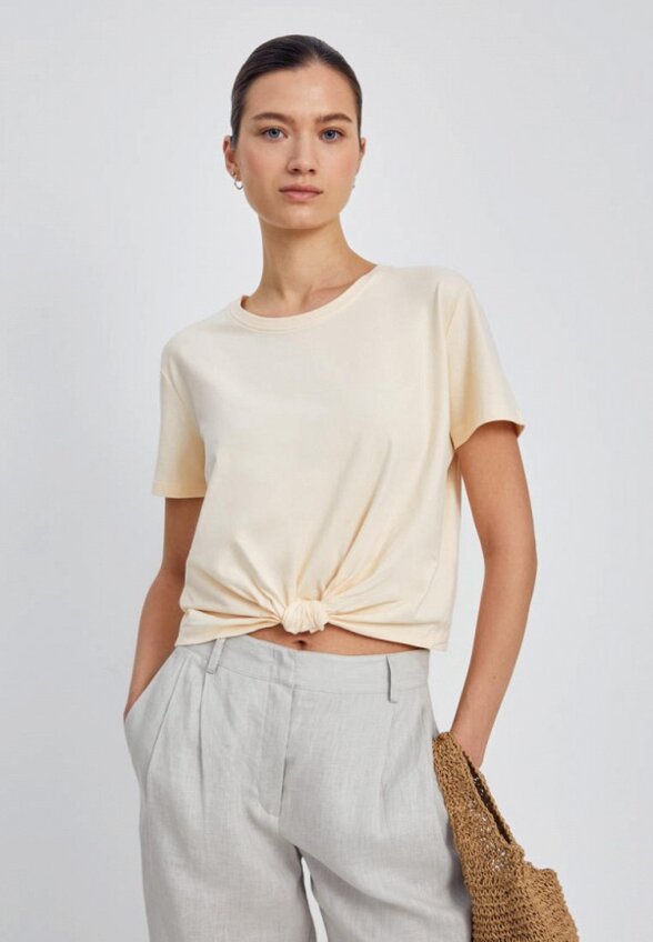 Футболка Finn Flare