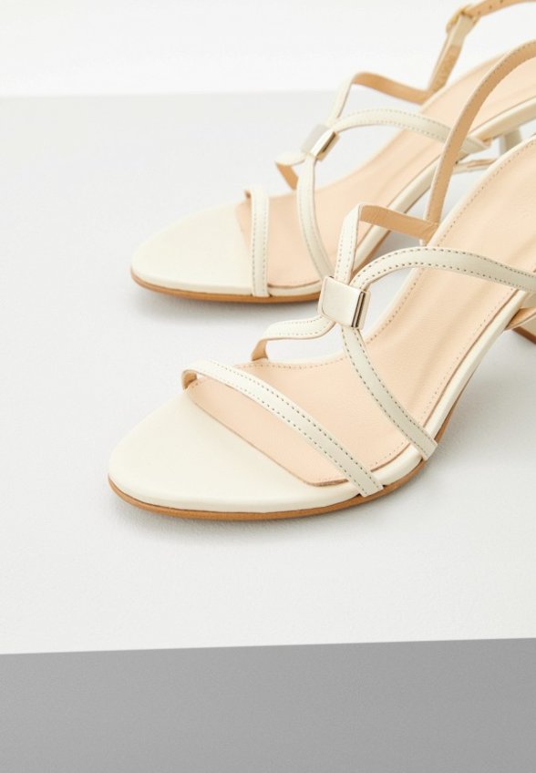 Босоножки Alohas