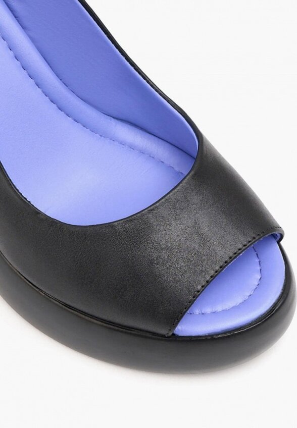 Босоножки Mysa