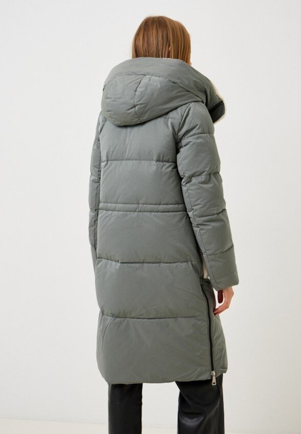 Пуховик Снежная Королева