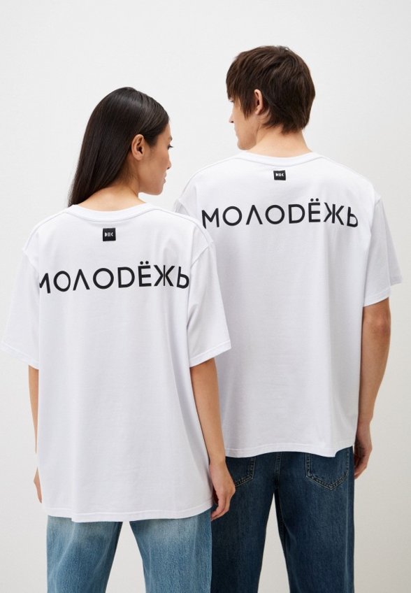 Футболка DNK