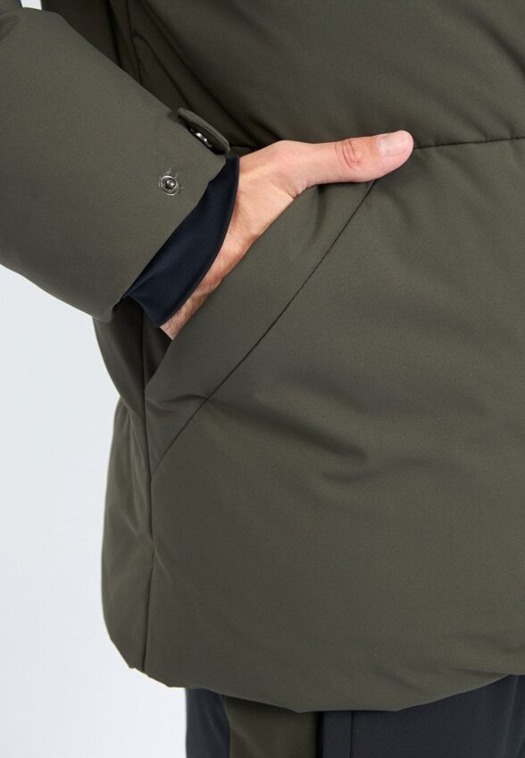 Пуховик Baasploa