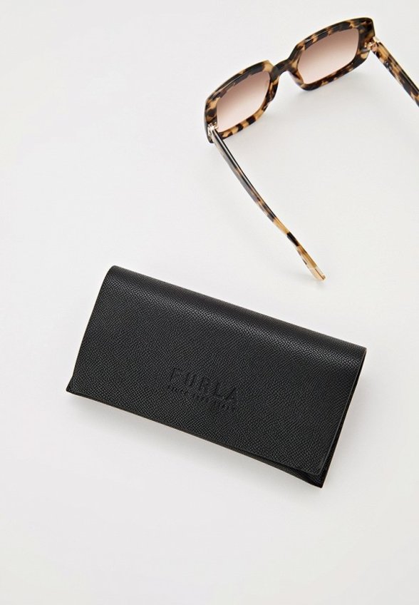Очки солнцезащитные Furla