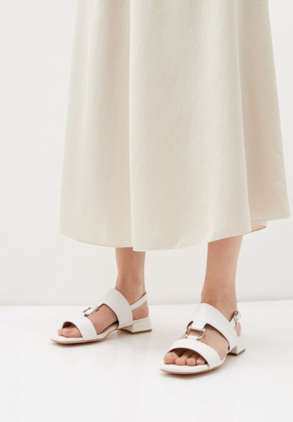 Сандалии Basconi