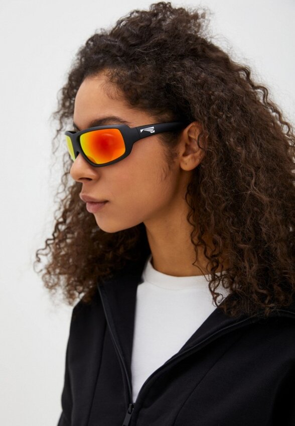 Очки солнцезащитные Lip