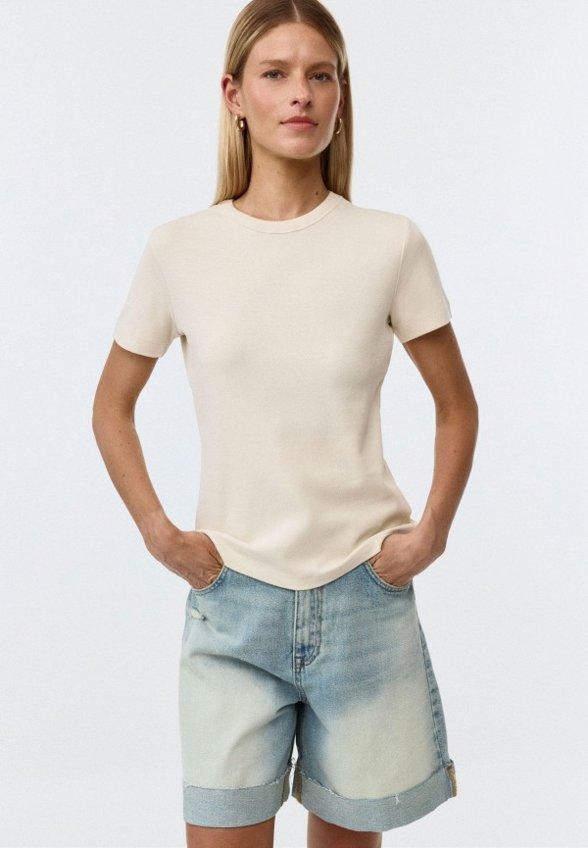 Футболка Sela