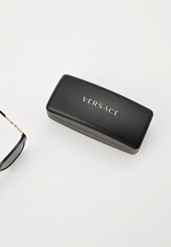 Очки солнцезащитные Versace