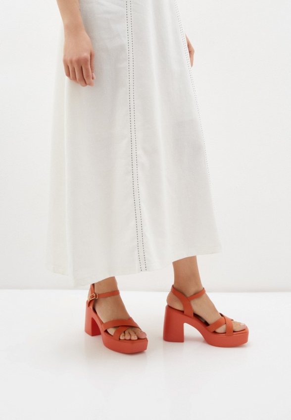 Босоножки Abricot